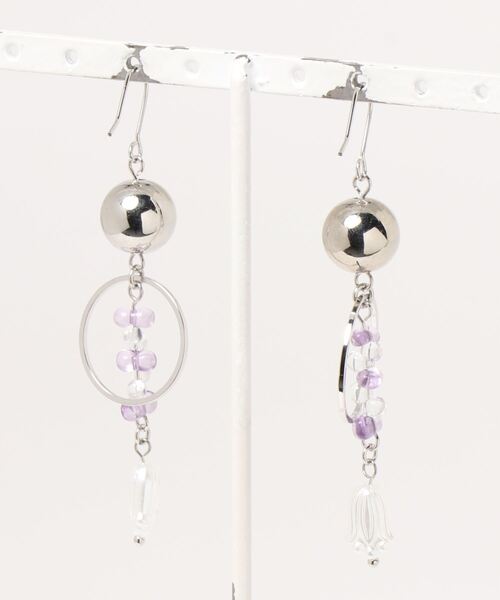 tone(トーン)の「【PetitBonheur accessories】whiteLilly Ⅱ(MA)(ピアス(両耳用)・レディース・パープル・FREE)」の2枚目の写真