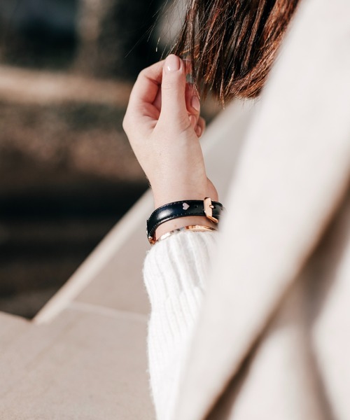 Daniel Wellington(ダニエルウェリントン)の「PETITE SHEFFIELD 時計ベルト(アナログ腕時計・レディース・シルバー/ゴールド/イエローゴールド・36mm/32mm/28mm/24)」の7枚目の写真