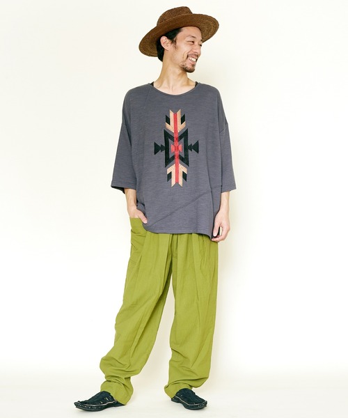 チャイハネ(チャイハネ)の「【チャイハネ】オルテガ柄刺繍メンズTシャツ(Tシャツ/カットソー・メンズ・ホワイト/ネイビー/グレー/イエロー・FREE)」の11枚目の写真