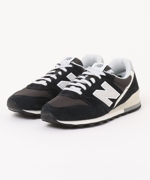 NEW BALANCE(ニューバランス)の「new balance/ニューバランス レディース スニーカー カジュアル シンプル 歩きやすい WL996 細身シルエット(スニーカー・レディース・ベージュ/グレー/ベージュ系その他/ブラック×グレー/ネイビー/ベージュ系その他2/ブラウン/ピンク系その他/ブラック×ゴールド/グレー系その他/アイボリー/ライトブラウン/ブラック×ホワイト/ダークグレー・23.5cm/24.5cm/23.0cm/24.0cm/25.0cm/22.5cm/25.5cm)」の3枚目の写真