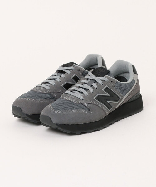 NEW BALANCE(ニューバランス)の「new balance/ニューバランス レディース スニーカー カジュアル シンプル 歩きやすい WL996 細身シルエット(スニーカー・レディース・ベージュ/グレー/ベージュ系その他/ブラック×グレー/ネイビー/ベージュ系その他2/ブラウン/ピンク系その他/ブラック×ゴールド/グレー系その他/アイボリー/ライトブラウン/ブラック×ホワイト/ダークグレー・23.5cm/24.5cm/23.0cm/24.0cm/25.0cm/22.5cm/25.5cm)」の6枚目の写真