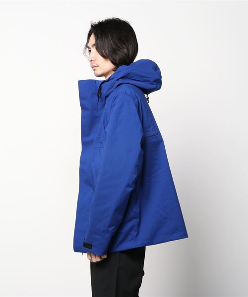 LACOSTE（ラコステ）の「撥水フィードジャケット（ブルゾン・メンズ・ロイヤルブルー・46/52/48/50）」の2枚目の写真