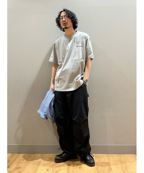 セール】【Champion】スクリプトロゴTシャツ（Tシャツ