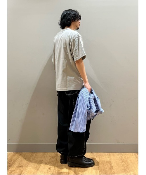 Champion(チャンピオン)の「Champion(チャンピオン)スクリプトロゴ半袖Tシャツ(Tシャツ/カットソー・メンズ・ブラック/ライトグレー/ホワイト/ブラウン/パープル/サックスブルー・M/L/XL)」の20枚目の写真