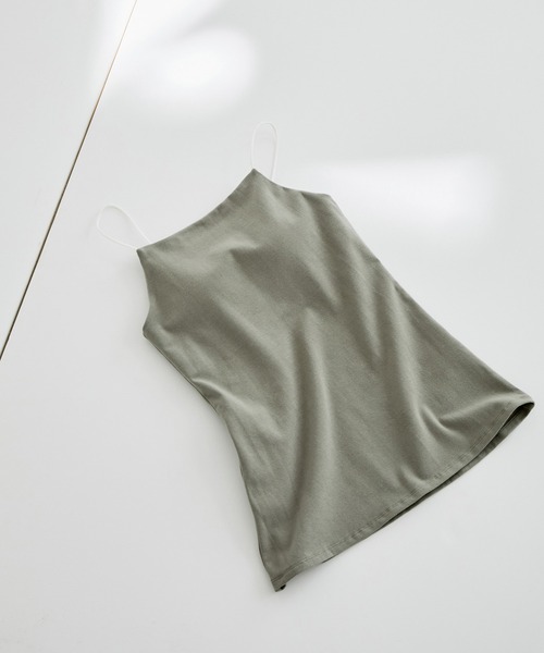 ADAM ET ROPE'（アダムエロペ）の「〈追加〉カップ付きカラーブレードキャミソール（キャミソール・レディース・ホワイト/ブラック/カーキ/イエロー・FREE）」の4枚目の写真