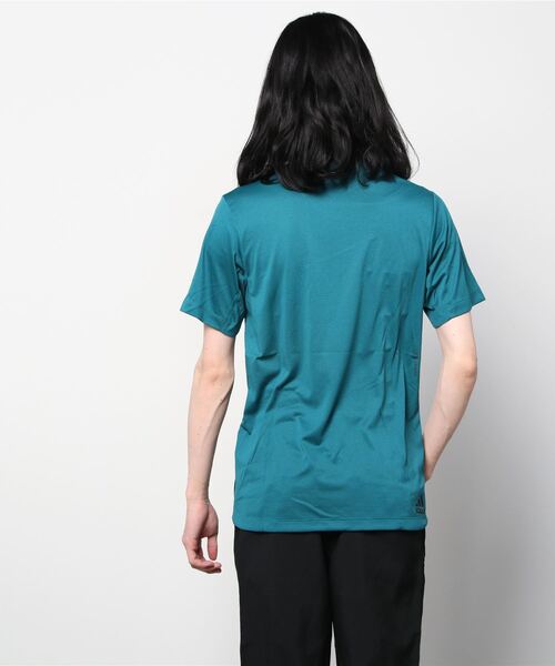 adidas（アディダス）の「【別注】アディダス adidas バッジオブスポーツ PB 半袖Tシャツ 限定コラボ（Tシャツ/カットソー・メンズ・ダークグリーン/ホワイト/ブラック/ライトグレー・LL/M/L/3L/S）」の5枚目の写真