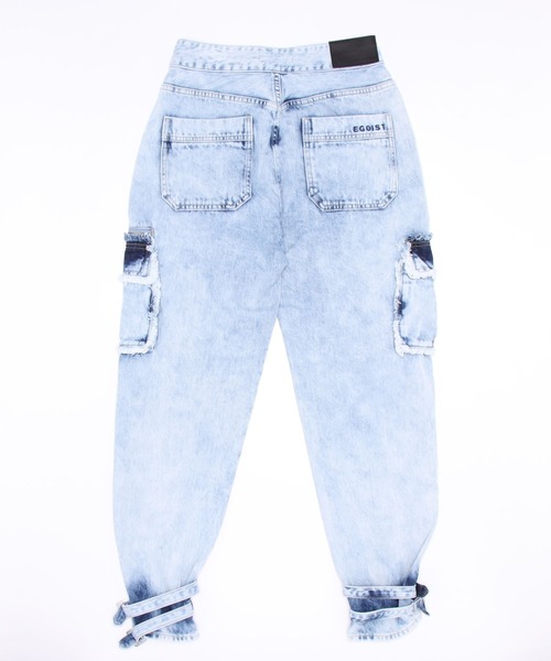 EGOIST(エゴイスト)の「ベルト付デニムテーパードパンツ(デニムパンツ・レディース・ライトブルー・S/M)」の16枚目の写真