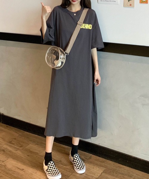 meJane（ミージェーン）の「レタリングバックロゴ Tシャツワンピース（ワンピース・レディース・ホワイト/ブラック/グレー/チャコールグレー・FREE）」の4枚目の写真