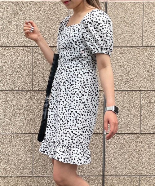 WEGO（ウィゴー）の「WEGO/【一部店舗限定】スクエアネックミニワンピース（ワンピース・レディース・ブラック/その他1・FREE）」の8枚目の写真