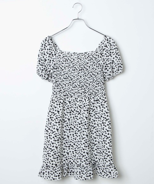 WEGO（ウィゴー）の「WEGO/【一部店舗限定】スクエアネックミニワンピース（ワンピース・レディース・ブラック/その他1・FREE）」の17枚目の写真