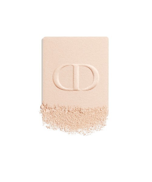 Dior(ディオール)の「ディオールスキン フォーエヴァー コンパクト ナチュラル ベルベット(ファンデーション・レディース・1.5N ニュートラル/1CR クール ロージー/0N ニュートラル/1N ニュートラル/2N ニュートラル/2W ウォーム/3N ニュートラル・FREE)」の18枚目の写真