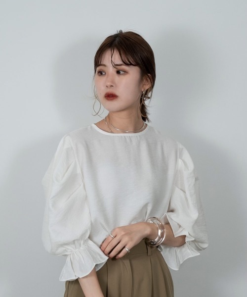 Amiur（エミレ）の「balloon puff sleeve tops（その他トップス・レディース・ホワイト/ブラック・FREE）」の2枚目の写真