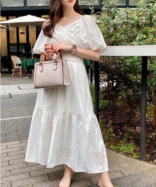 INGNI（イング）の「カシュクールティアードパフスリーブ／ワンピース（ワンピース・レディース・ブラック/グレー/オフホワイト・M）」の2枚目の写真