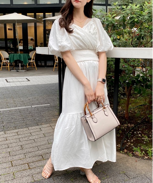 INGNI（イング）の「カシュクールティアードパフスリーブ／ワンピース（ワンピース・レディース・ブラック/グレー/オフホワイト・M）」の9枚目の写真