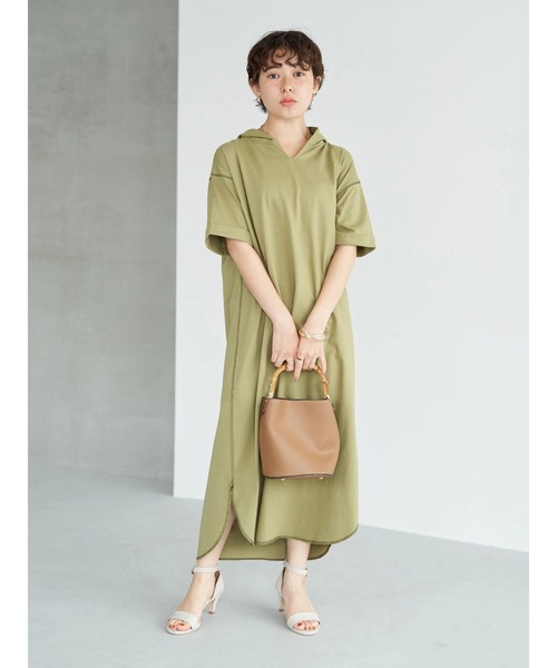 earth music&ecology（アースミュージックアンドエコロジー）の「フーディーカットソーワンピース（ワンピース・レディース・イエロー/ブルー/ホワイト系その他2・FREE）」の8枚目の写真