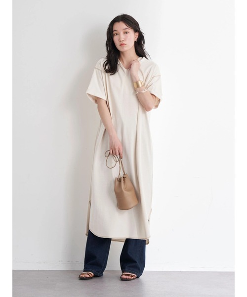 earth music&ecology（アースミュージックアンドエコロジー）の「フーディーカットソーワンピース（ワンピース・レディース・イエロー/ブルー/ホワイト系その他2・FREE）」の4枚目の写真