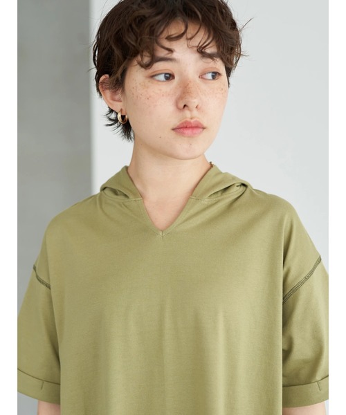 earth music&ecology（アースミュージックアンドエコロジー）の「フーディーカットソーワンピース（ワンピース・レディース・イエロー/ブルー/ホワイト系その他2・FREE）」の20枚目の写真