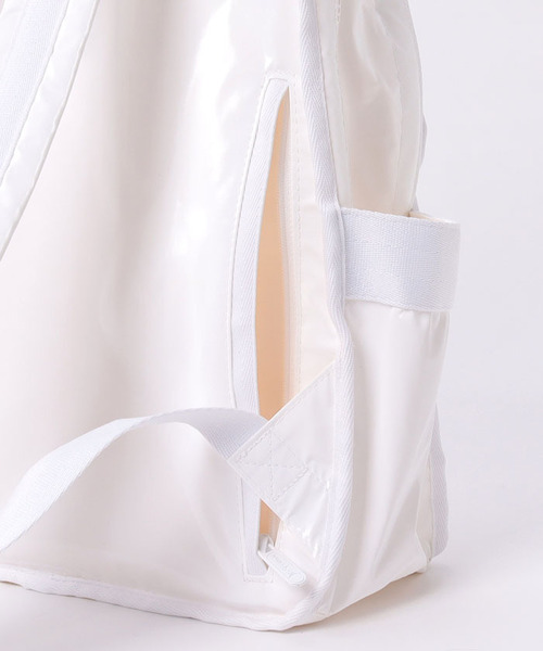 LeSportsac（レスポートサック）の「ROUTE BACKPACK コースタルホワイト（バックパック/リュック・レディース・ホワイト・FREE）」の9枚目の写真