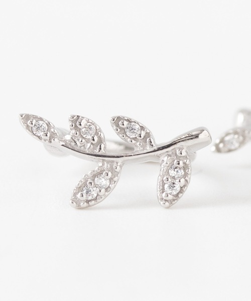 JUICY ROCK（ジューシーロック）の「GP(SV925)/SV925 CZリーフカフイヤリング（イヤリング・レディース・シルバー/ゴールド・ONE SIZE）」の4枚目の写真