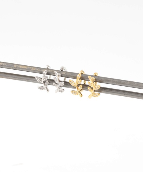 JUICY ROCK（ジューシーロック）の「GP(SV925)/SV925 CZリーフカフイヤリング（イヤリング・レディース・シルバー/ゴールド・ONE SIZE）」の13枚目の写真