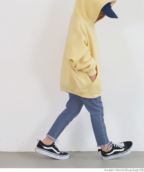 coca（coca）（コカ）の「キッズ 裾フリンジデニムスキニー（デニムパンツ・キッズ・ブラック/ブルー・100/110/120/130/140）」の12枚目の写真