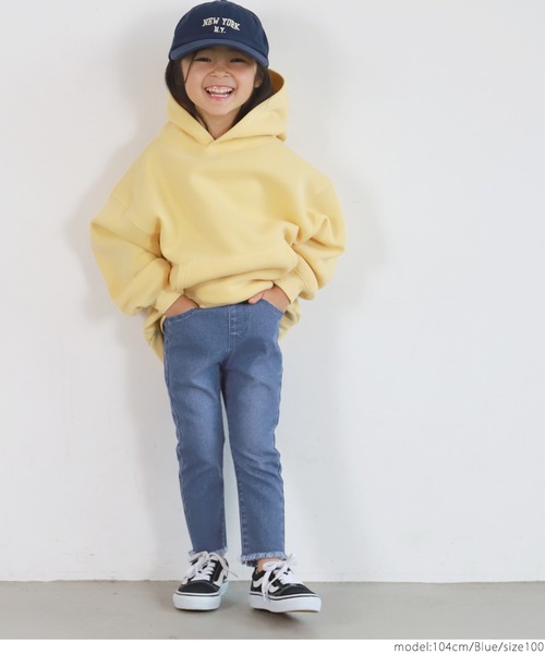 coca（coca）（コカ）の「キッズ 裾フリンジデニムスキニー（デニムパンツ・キッズ・ブラック/ブルー・100/110/120/130/140）」の13枚目の写真