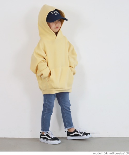 coca（coca）（コカ）の「キッズ 裾フリンジデニムスキニー（デニムパンツ・キッズ・ブラック/ブルー・100/110/120/130/140）」の14枚目の写真