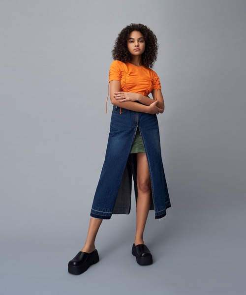 CHARLES & KEITH（チャールズ & キース）の「Rainier レーニア プラットフォームラウンドトゥミュール（サンダル・レディース・ブラック/オレンジ/イエロー・22.5cm/23cm/23.5cm/24.5cm/25cm/25.5cm）」の15枚目の写真