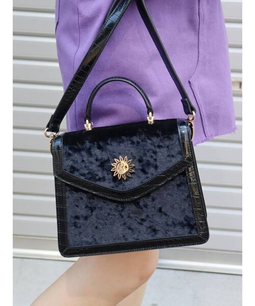 EVRIS（エヴリス）の「アンティークベロアバッグ（ショルダーバッグ・レディース・ブラック/パープル/ブラウン/ブルー・FREE）」の2枚目の写真
