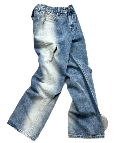 Chikashitsu +(チカシツプラス)の「【Chikashitsu +/チカシツプラス】screw stitch slit denim pants / デニム デニムパンツ 黒 デニム 黒 デニム 青(デニムパンツ・メンズ・ライトブルー/ブラック・L/M)」の20枚目の写真