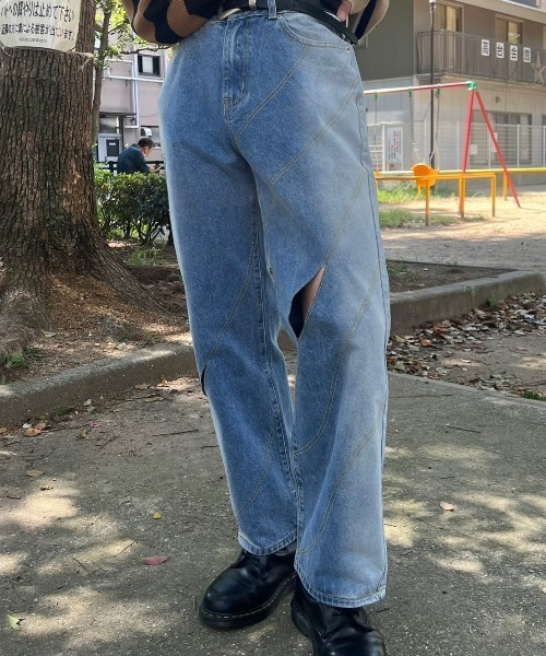 Chikashitsu +(チカシツプラス)の「【Chikashitsu +/チカシツプラス】screw stitch slit denim pants / デニム デニムパンツ 黒 デニム 黒 デニム 青(デニムパンツ・メンズ・ライトブルー/ブラック・L/M)」の12枚目の写真