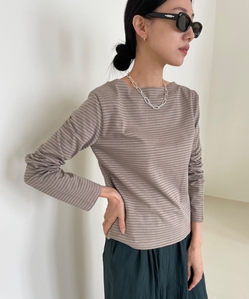 Didot.showroom（ディドット ショールーム）の「ボートネックピンストライプロンT（Tシャツ/カットソー・レディース・ブラック/ベージュ/ブラウン/ホワイト・FREE）」の14枚目の写真