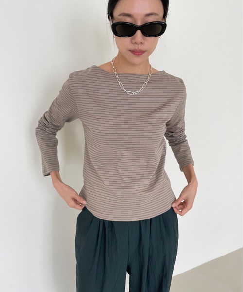 Didot.showroom（ディドット ショールーム）の「ボートネックピンストライプロンT（Tシャツ/カットソー・レディース・ブラック/ベージュ/ブラウン/ホワイト・FREE）」の15枚目の写真