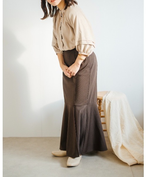 Amourire(アムリール)の「【yumiコラボ】シャツコール袖タックブラウス(シャツ/ブラウス・レディース・ダークグレー/ベージュ/ブルーグレー・M/L)」の14枚目の写真