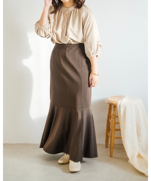 Amourire(アムリール)の「【yumiコラボ】シャツコール袖タックブラウス(シャツ/ブラウス・レディース・ダークグレー/ベージュ/ブルーグレー・M/L)」の16枚目の写真