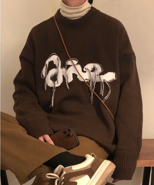 MGV（エムジーヴィー）の「フロントロゴステッチプルオーバーニット（ニット/セーター・メンズ・グレー/ブラウン/ブラック・MEDIUM/LARGE/X-LARGE）」の6枚目の写真