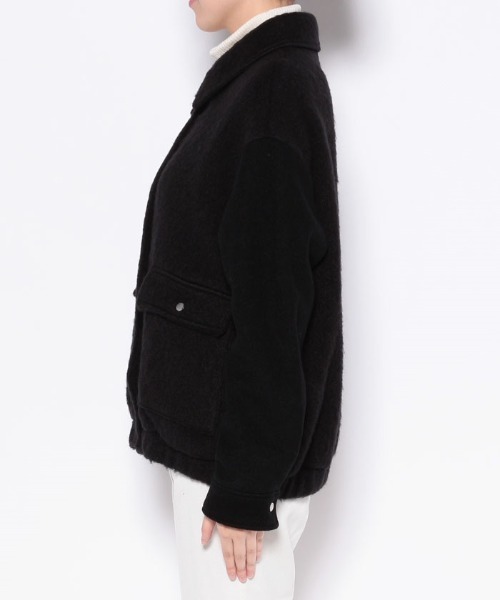 allureville（アルアバイル）の「シャギー圧縮ニットコンビブルゾン