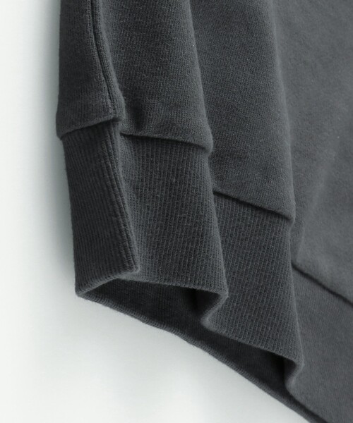 BRANSHES(ブランシェス)の「【カレッジロゴ】チェルシーズ裏毛トレーナー(スウェット・キッズ・アイボリー/ブラウン/ネイビー/チャコールグレー/ブラック・140/90/130/110/120/100/150)」の17枚目の写真