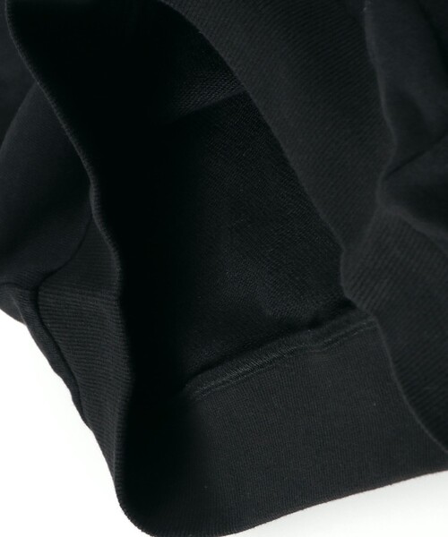 BRANSHES(ブランシェス)の「【カレッジロゴ】チェルシーズ裏毛トレーナー(スウェット・キッズ・アイボリー/ブラウン/ネイビー/チャコールグレー/ブラック・140/90/130/110/120/100/150)」の7枚目の写真