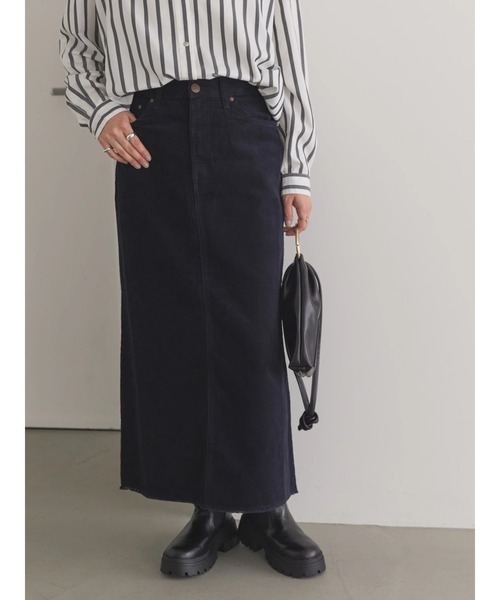 AMERICAN HOLIC（アメリカンホリック）の「コーデュロイロングタイトスカート（スカート・レディース・アイボリー/ピンク/ネイビー/チャコールグレー・S/M/L）」の13枚目の写真