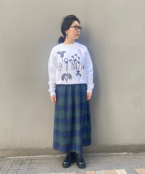 BEAVER(ビーバー)の「KARL BLOSSFELDT/カール・ブロスフェルト SWEAT SHIRT スウェット(スウェット・レディース・ホワイト・S/M/L/XL)」の10枚目の写真