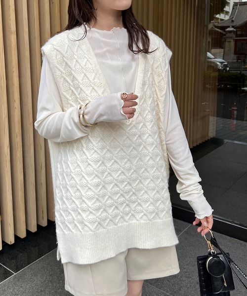 CAPRICIEUX LE'MAGE（カプリシューレマージュ）の「メローベロアＴシャツ（Tシャツ/カットソー・レディース・オフホワイト/ベージュ/チャコールグレー・FREE）」の6枚目の写真