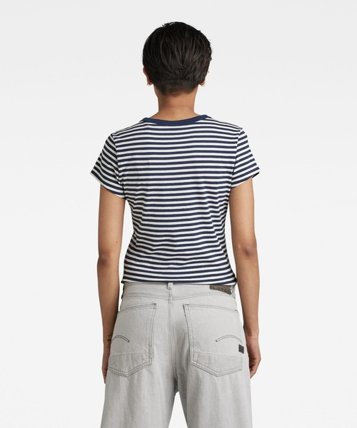 G-STAR(ジースター)の「EYBEN STRIPE SLIM V-NECK TOP/ストライプT/ワンポイント(Tシャツ/カットソー・レディース・ストライプ・SMALL/X-SMALL/MEDIUM)」の3枚目の写真