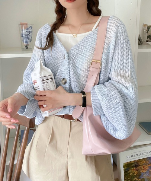 mily bilet(ミウィビレット)の「【mily bilet】グラデが美しいモテニット。V開きクロップドカーディガン(カーディガン/ボレロ・レディース・ブラック/アイボリー/ピンク系/ブルー系その他・LARGE/MEDIUM/SMALL/X-LARGE)」の7枚目の写真