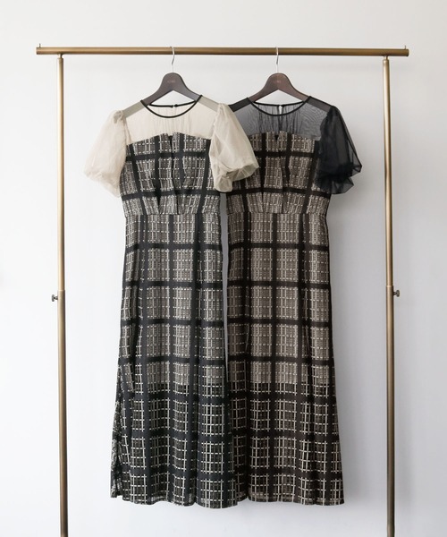 girl(ガール)の「チェック柄レースアップ フレア ロング 結婚式 ワンピース パーティードレス オケージョンドレス お呼ばれ 二次会 成人式 同窓会(ドレス・レディース・ブラック/ベージュ・S/M)」の4枚目の写真