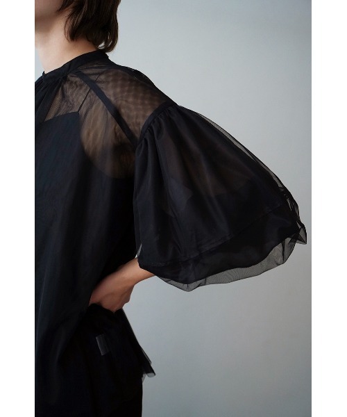 CLANE（クラネ）の「CLANE/クラネ/SHEER TULLE BALLOON SLEEVE TOPS（その他トップス・レディース・アイボリー/ブラック・1）」の11枚目の写真