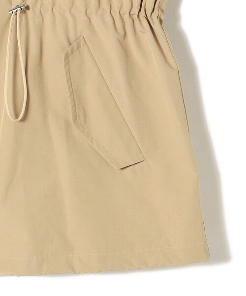 SHIPS（シップス）の「〈撥水加工/花粉ガード〉マウンテン パーカー ◇（マウンテンパーカー・レディース・ネイビー/ベージュ/オフホワイト・36/38）」の10枚目の写真