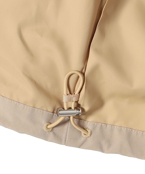 SHIPS（シップス）の「〈撥水加工/花粉ガード〉マウンテン パーカー ◇（マウンテンパーカー・レディース・ネイビー/ベージュ/オフホワイト・36/38）」の11枚目の写真