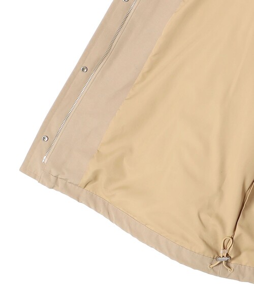 SHIPS（シップス）の「〈撥水加工/花粉ガード〉マウンテン パーカー ◇（マウンテンパーカー・レディース・ネイビー/ベージュ/オフホワイト・36/38）」の12枚目の写真