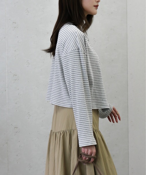 Per sist ence(パーシエンス)の「Per sist ence/パーシエンス ボーダーリブクロップドカーディガン(カーディガン/ボレロ・レディース・グレー/ホワイト×ブラック/グリーン・FREE)」の16枚目の写真